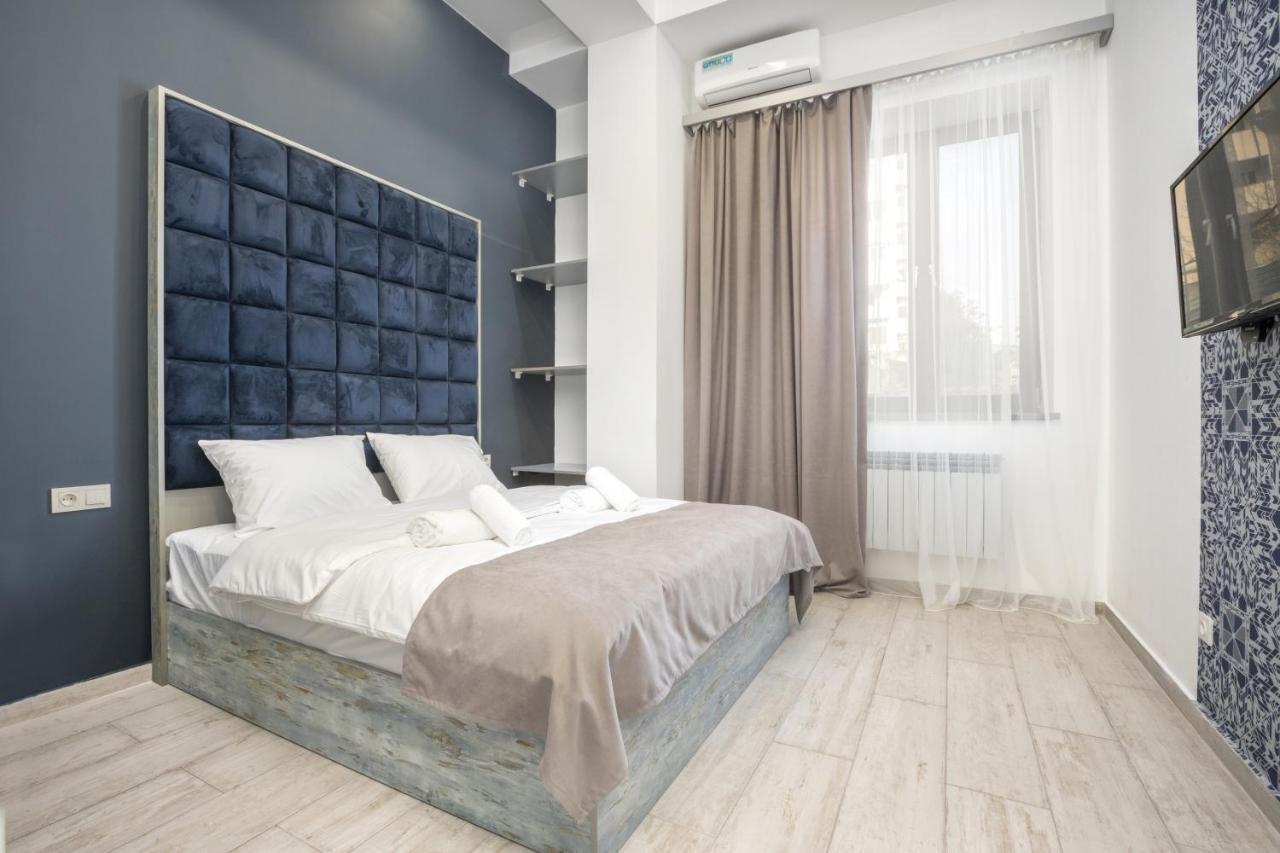 Hotel Armeni Γιερεβάν Εξωτερικό φωτογραφία