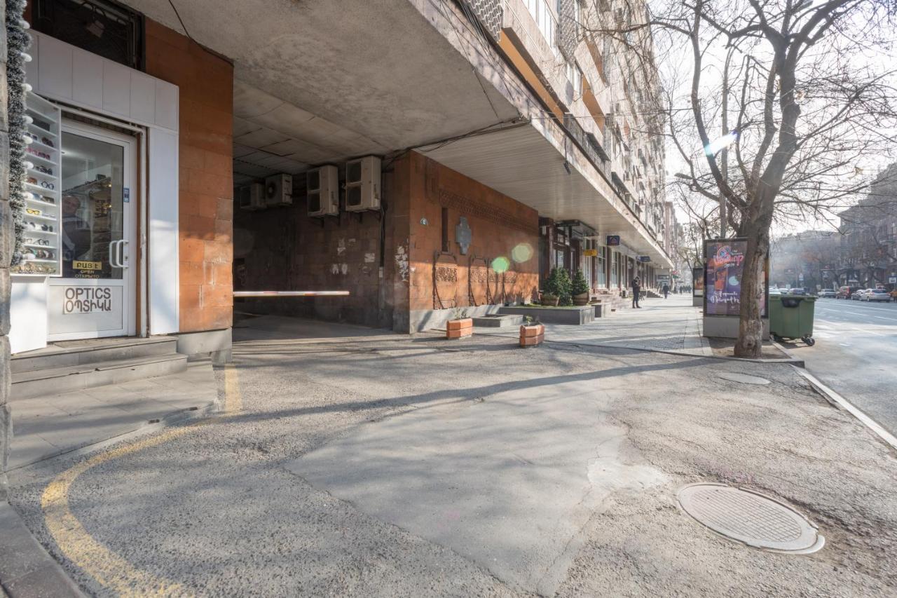 Hotel Armeni Γιερεβάν Εξωτερικό φωτογραφία